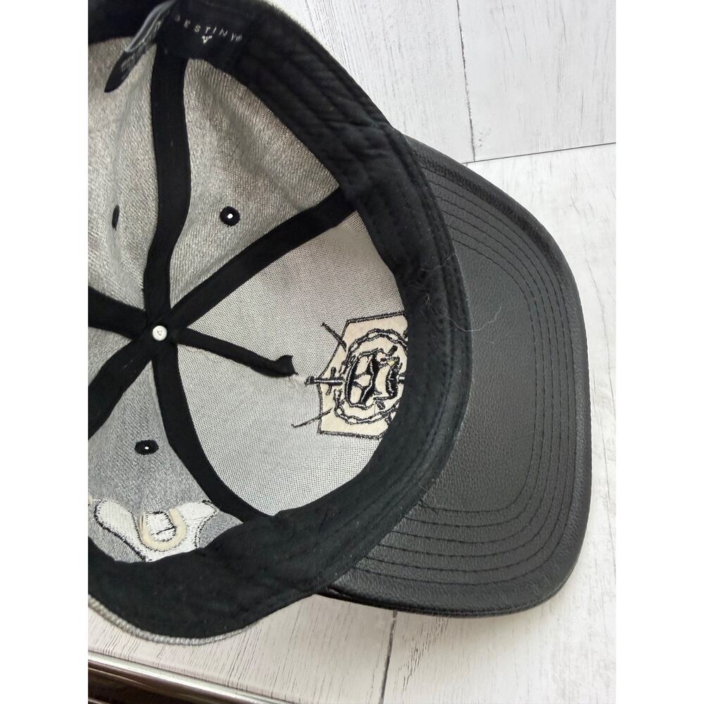 Destiny 2 Raid Snapback Black Faux Leather Brim Gray Hat Skull Sword Bungie - Picture 8 of 8
